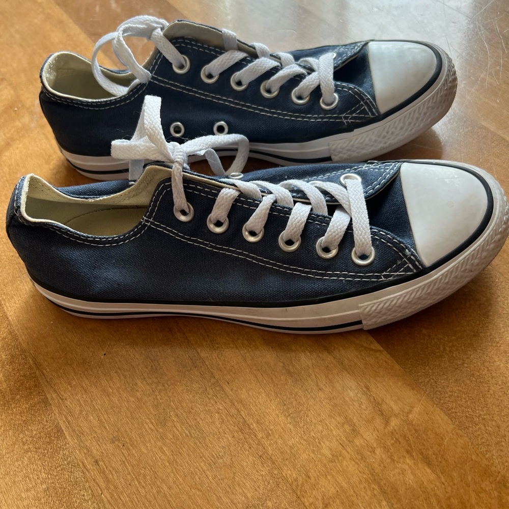 Converse Navy Blue Sneakers - Picture 4 of 5